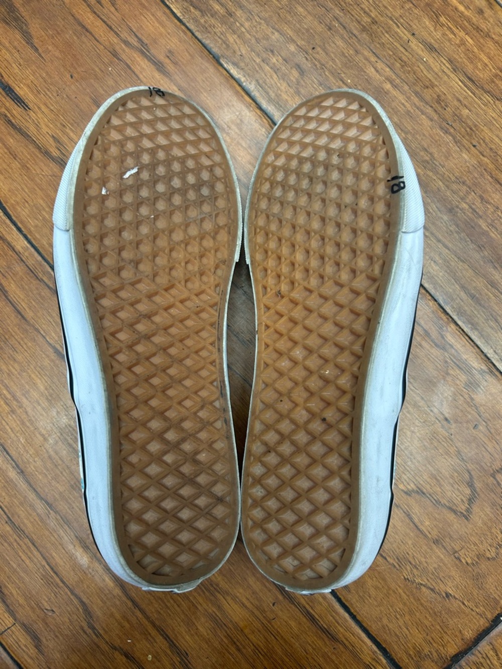 Vans Classic Slip on “Get Outdoor” in marshmallow - Picture 7 of 8